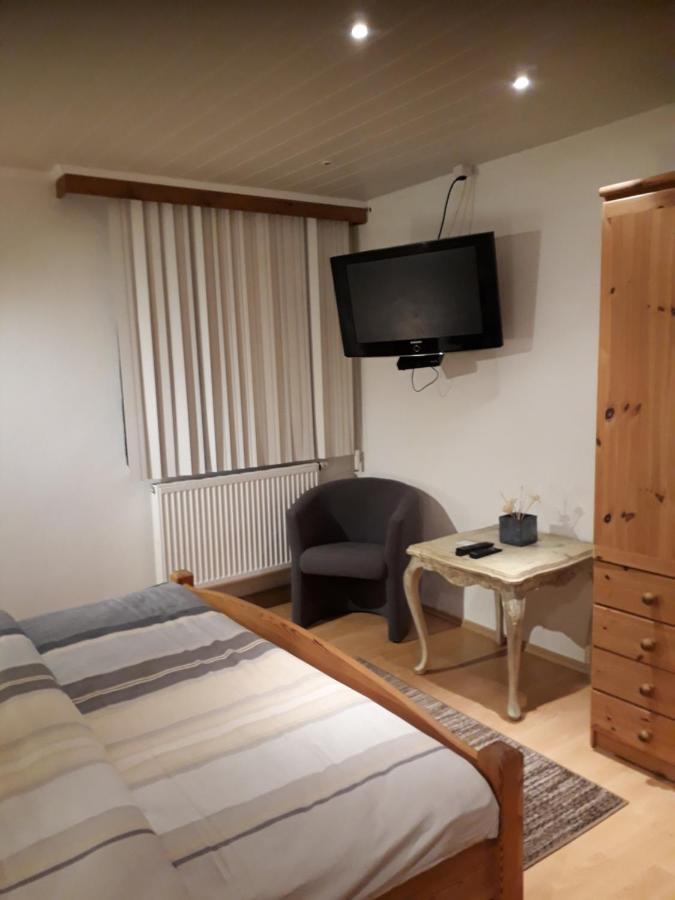 Weisseshaus 1 Hotel Blankenheim  Esterno foto